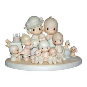 RARE VTG 1984 Precious Moments “God Bless our Years Together” Figurine 012440